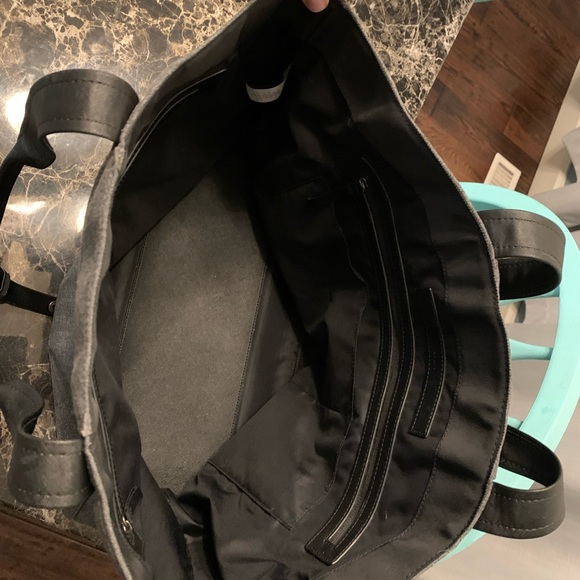 Lululemon All Day Tote - Heathered Grey - Picture 2 of 7